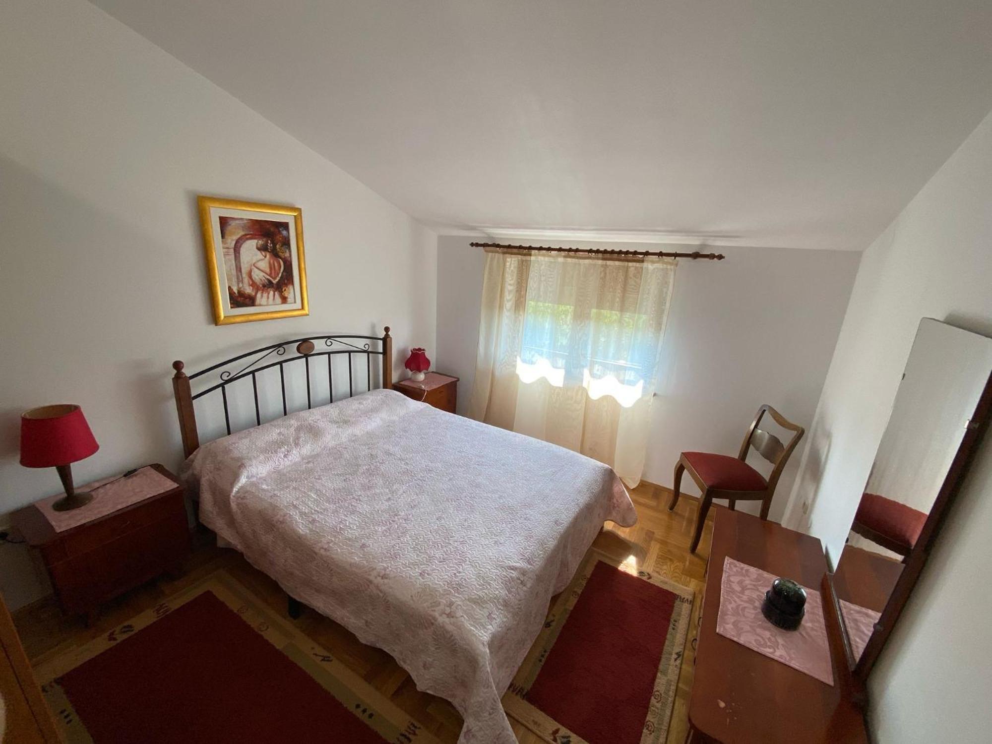 Purple House Apartment Пула Екстериор снимка